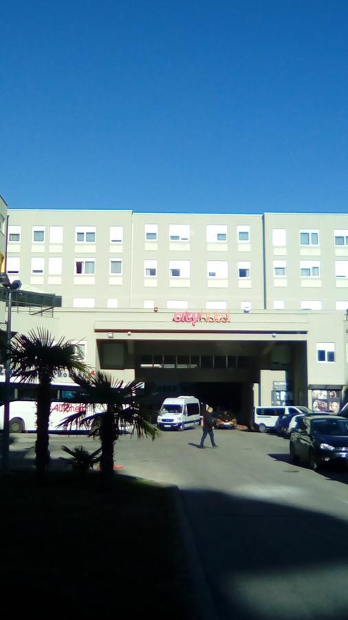 The Golden City Apartments Mostar Exterior foto